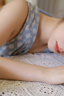 打扑克又疼又叫的视频